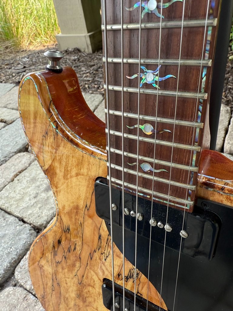 Thorn Artisan Custom #117 Spalted Maple 2005 Near Mint Cond. “FREE SHIP”