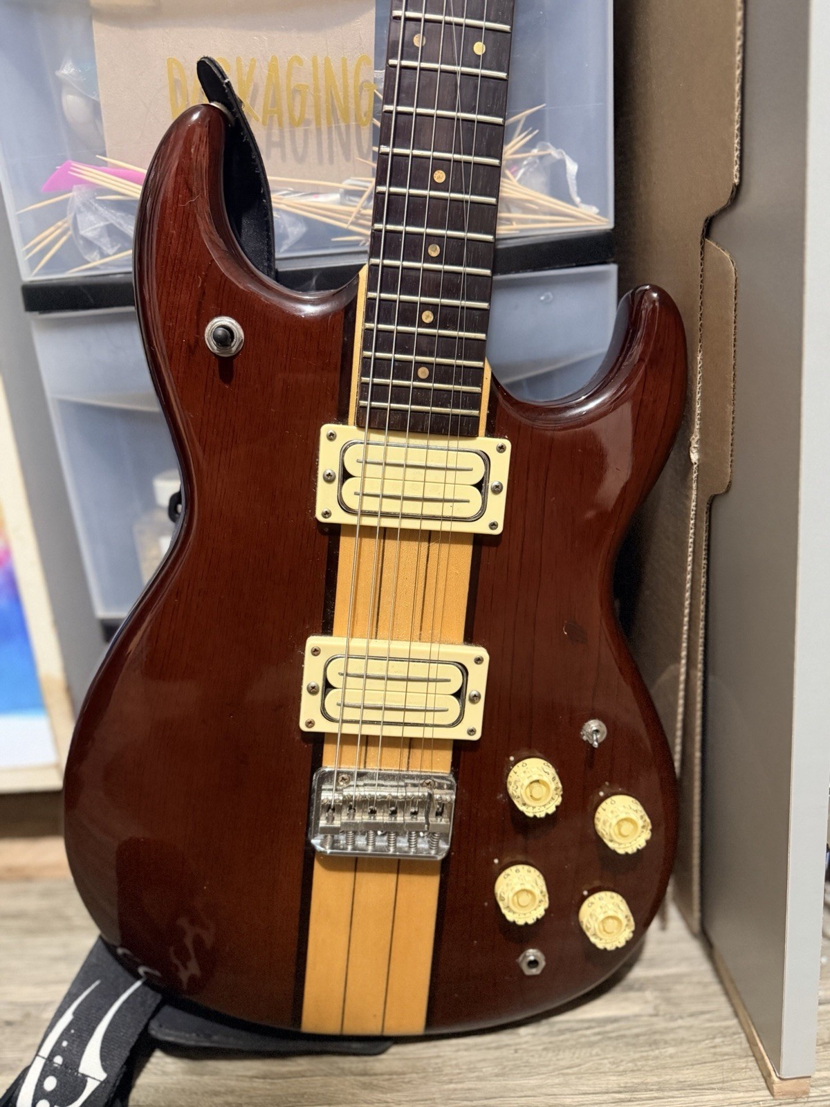 Vintage 1980s Memphis 102 DLX Electric Guitar with Hard Case