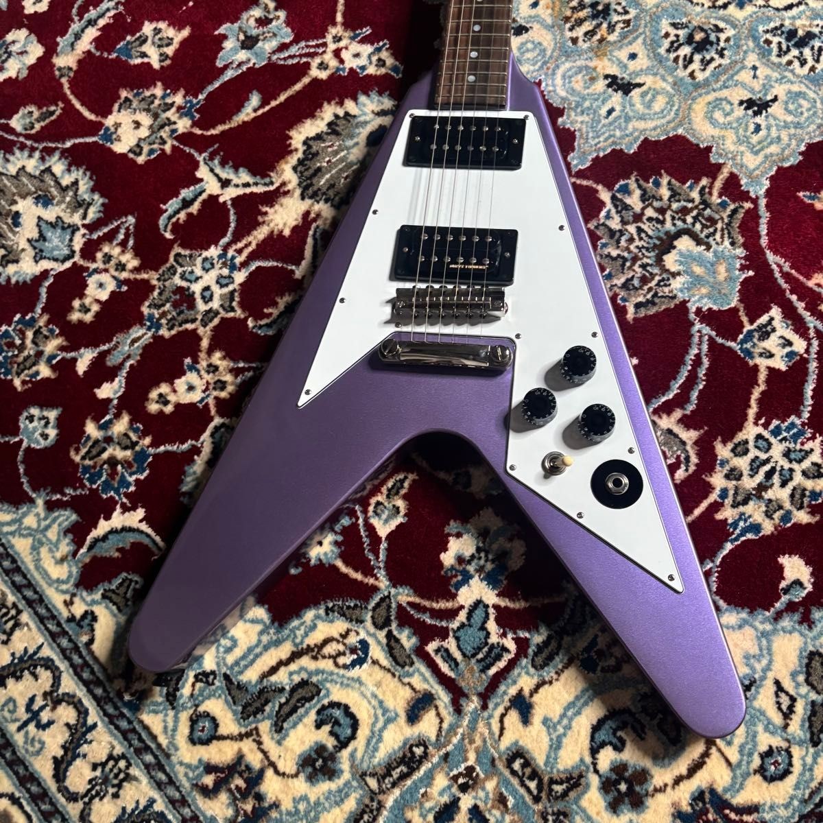 Epiphone Kirk Hammett Flying V Metallica 1979 Purple Metallic Electric Guitar