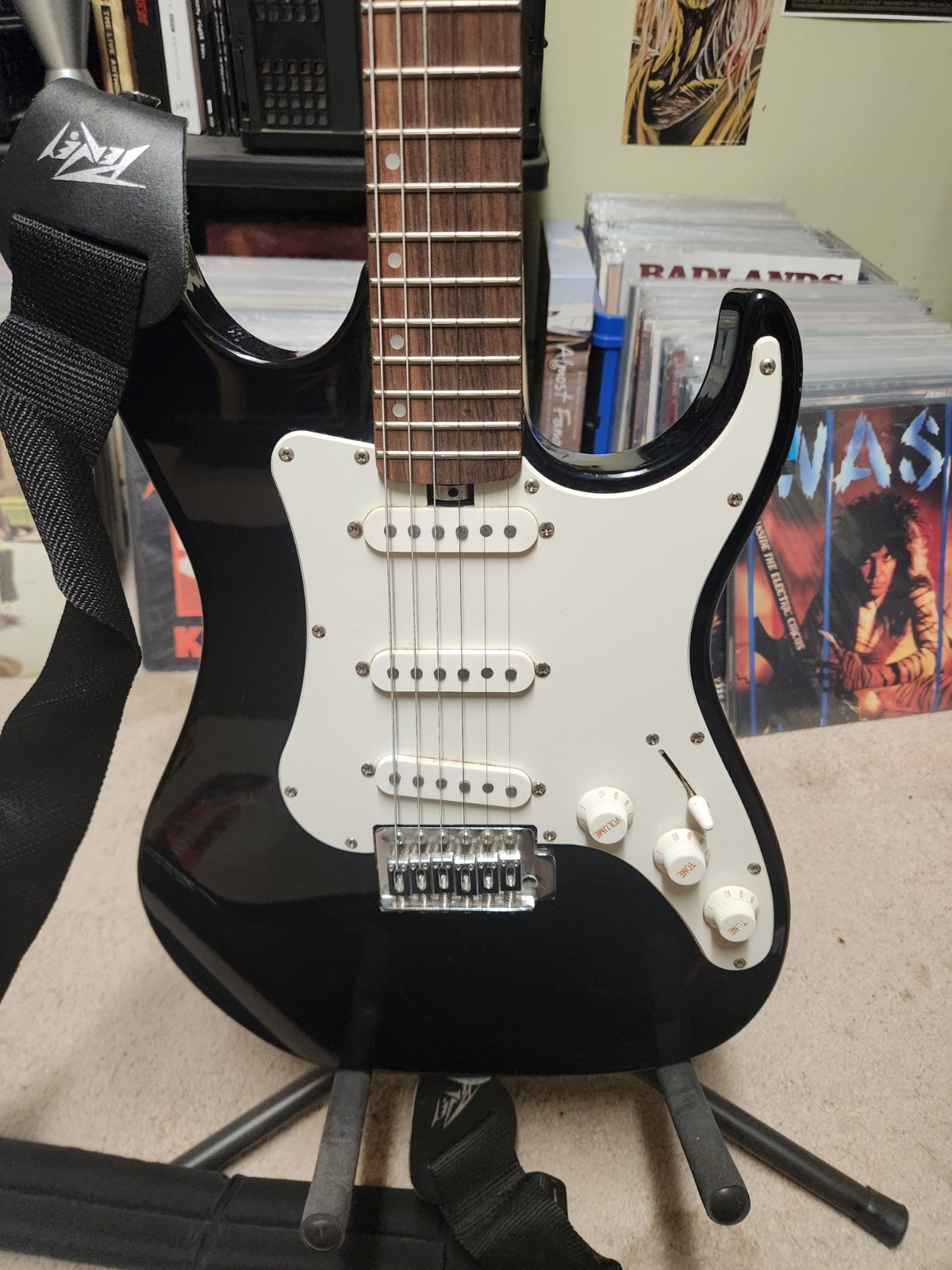 Lyon by Washburn Electric Guitar HSS Strat Style Black Maple Neck With Strap Bag