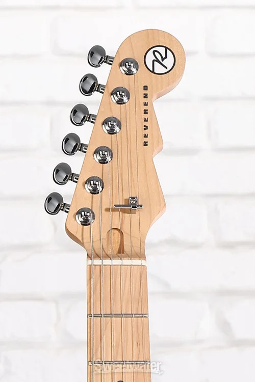 Reverend Jetstream HB Electric Guitar – Midnight Black with Maple Fingerboard