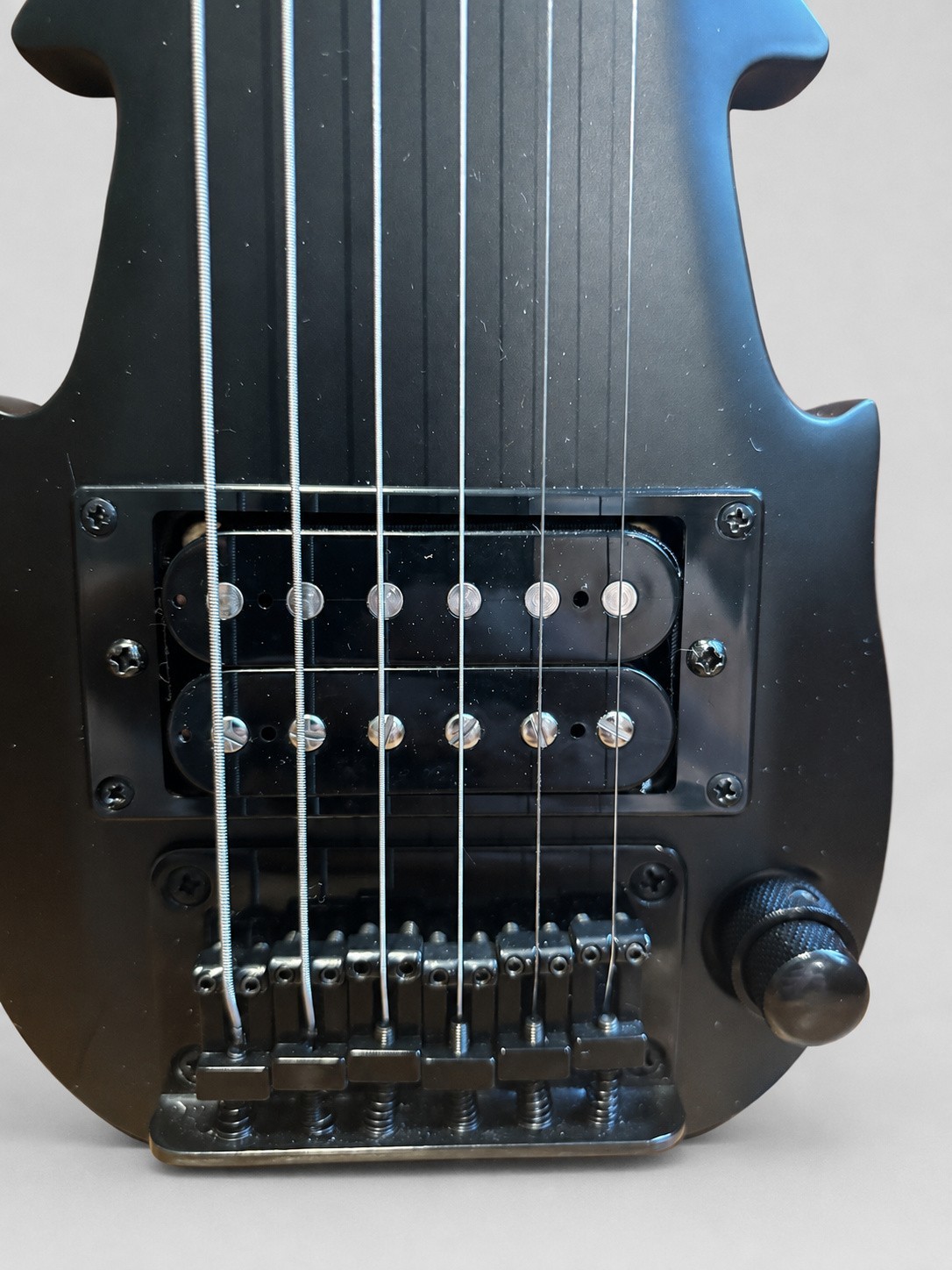PalmGuitar V2 Compact 6 String Electric Travel Guitar Black with Case Open Box