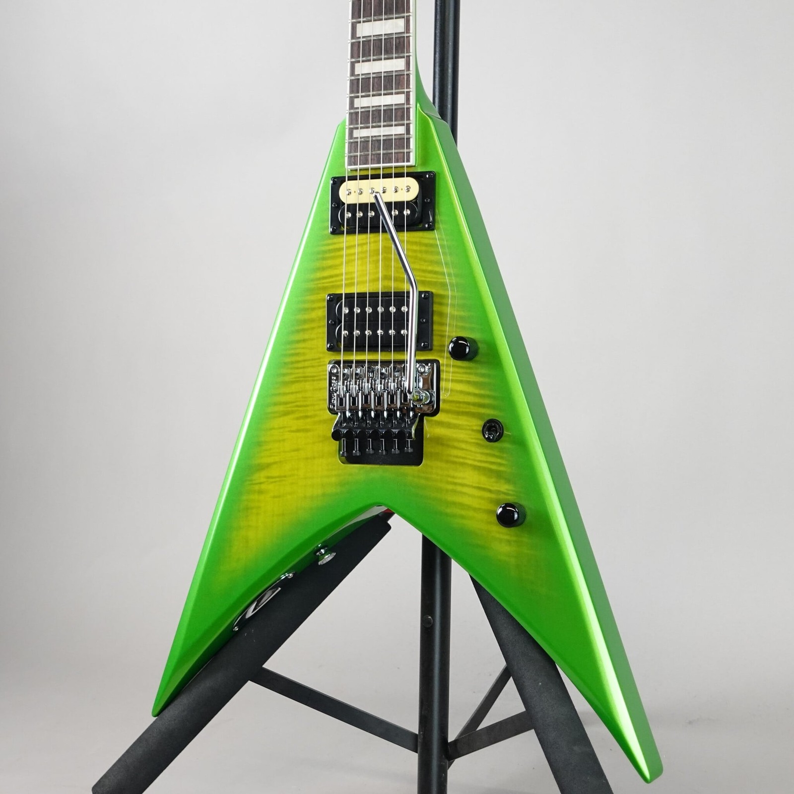 Jackson X Series Signature Scott Ian KVX King V W/Case – Baldini (Used)