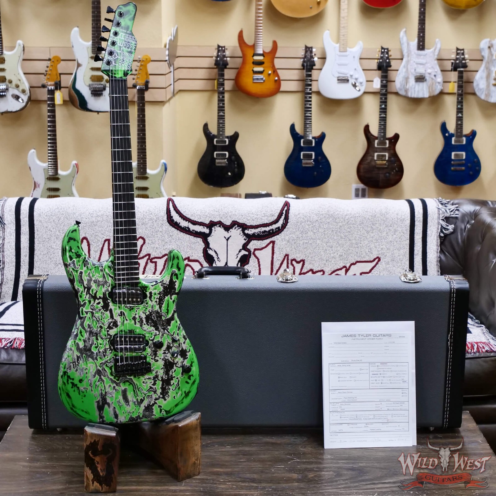 James Tyler USA Studio Elite HD HH Roasted Maple Neck Neon Green Shmear 7.45 lbs