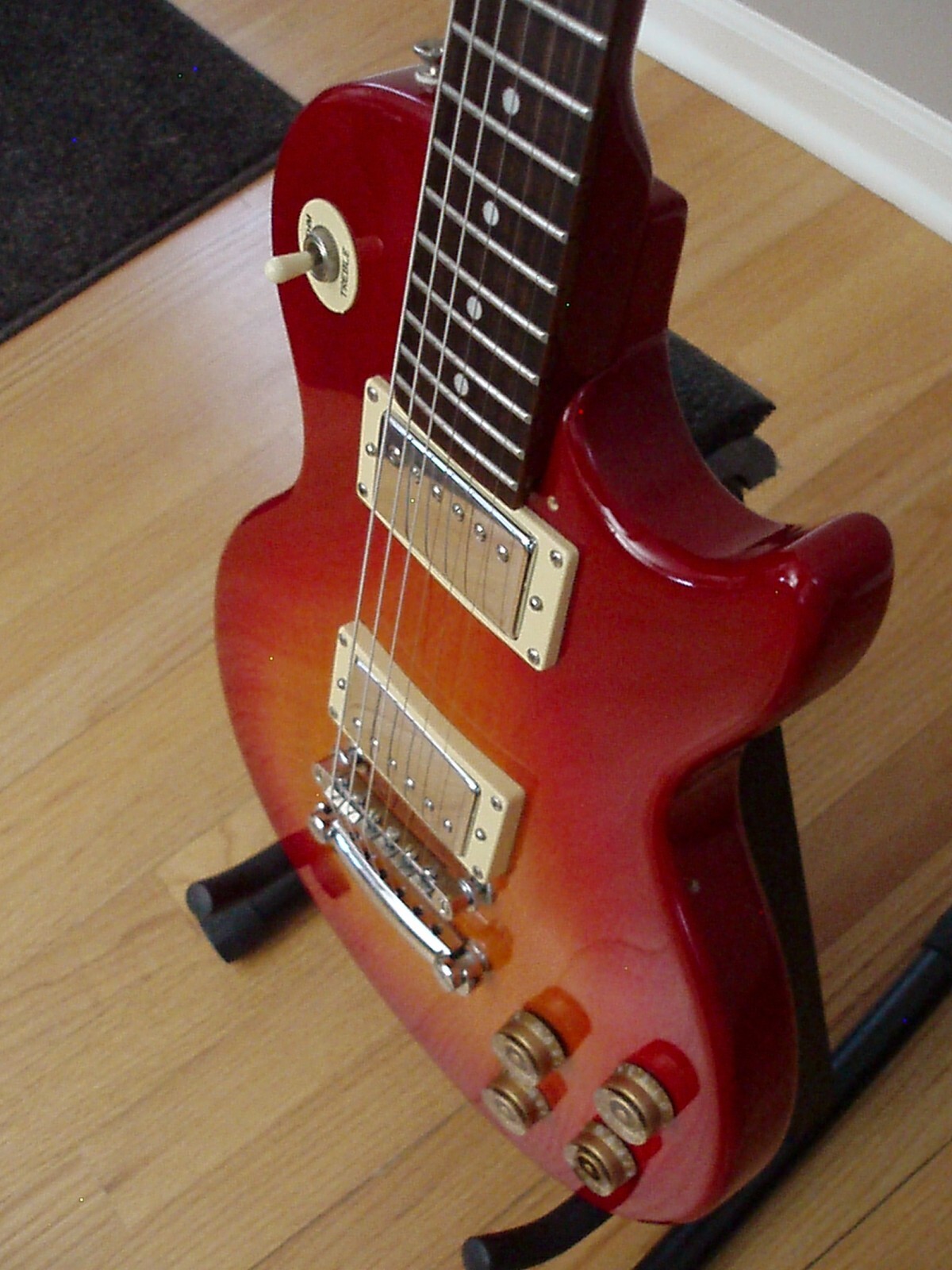 Epiphone Les Paul Model 100 RH Electric Guitar – Cherry Burst / 2004
