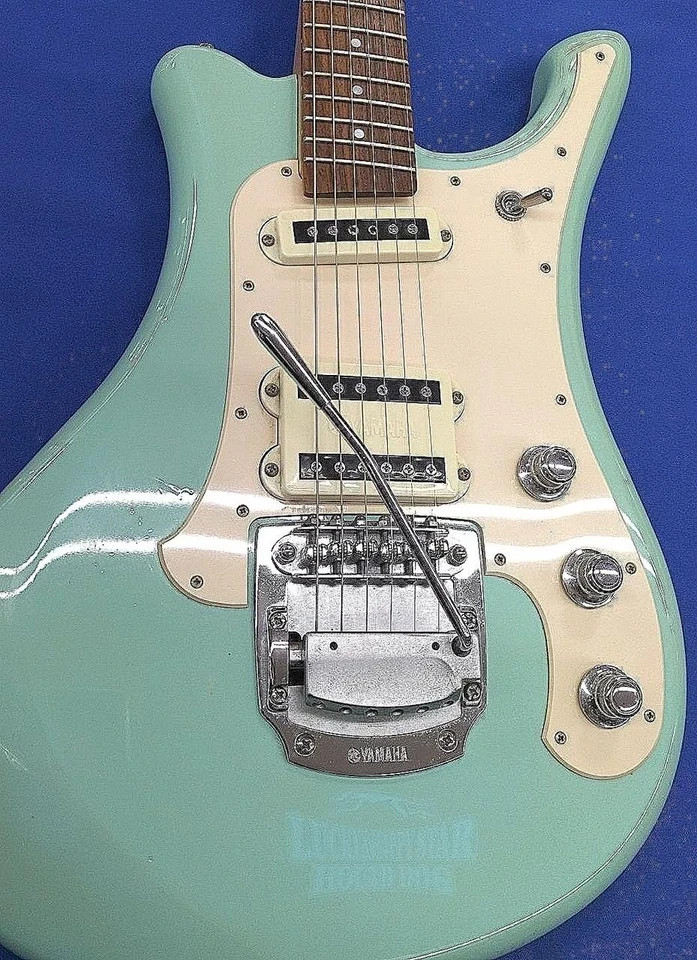 Yamaha SGV-300 Electric Guitar Locking Tuners Sperzel with Soft Case JAPAN