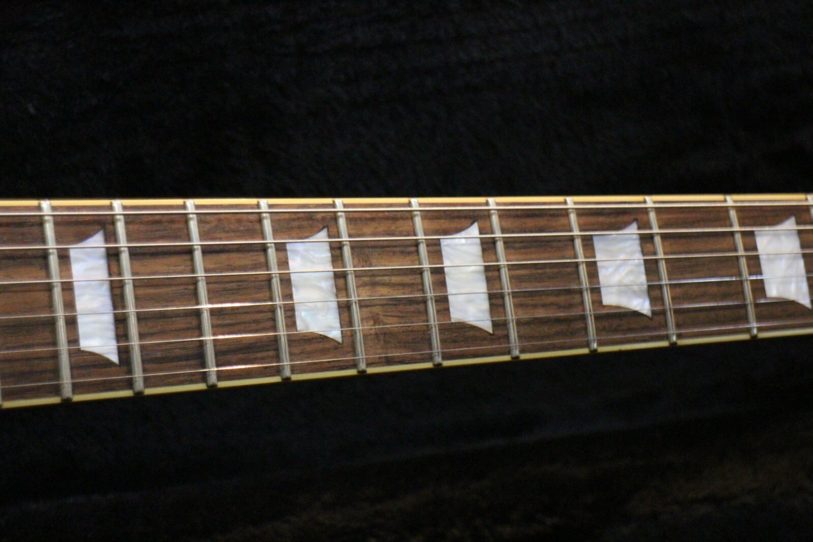 USED Edwards E-LP Limited Model LP Model Electric Guitar GT176 230420