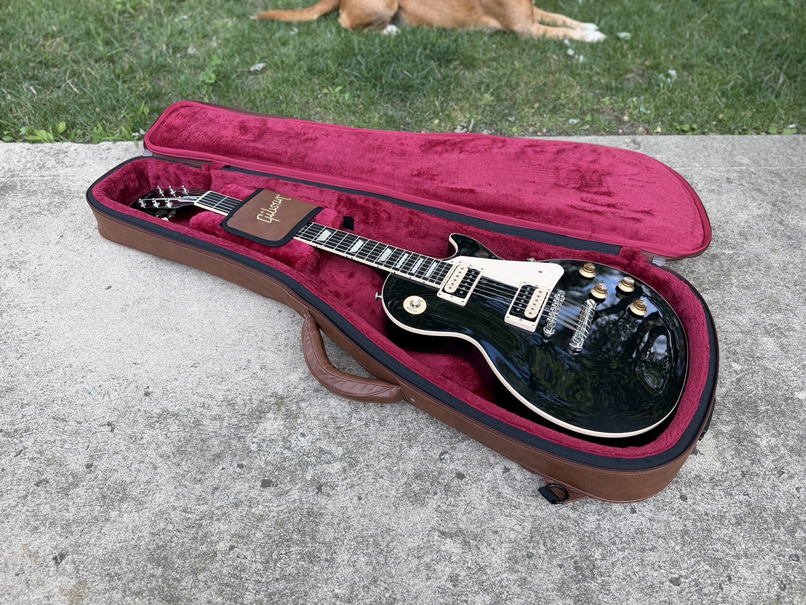 2021 Gibson Les Paul Classic Ebony Black