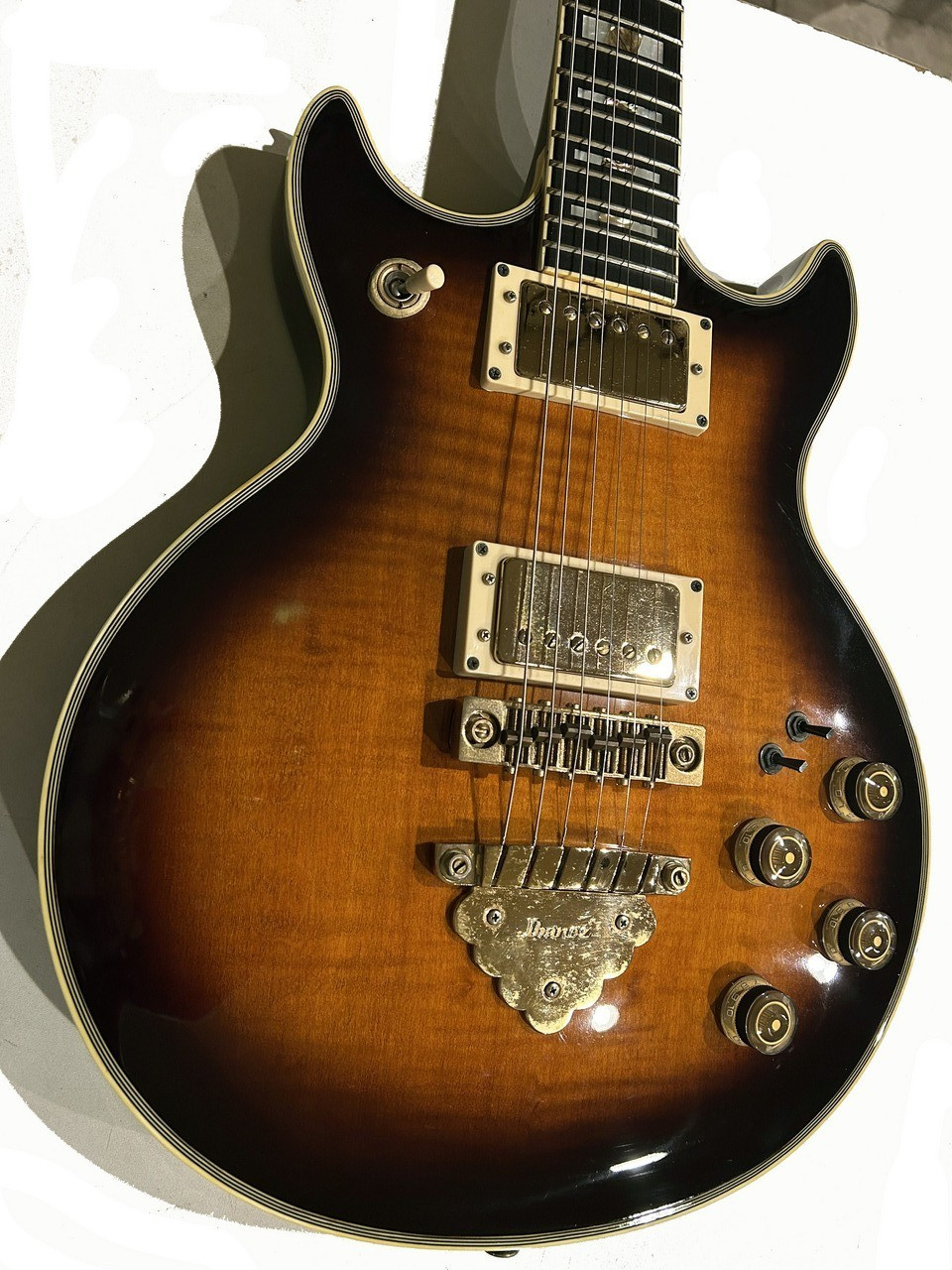 Ibanez AR300 Artist Series Sunburst Gold Hardware Made in Japan 1981 E.Guitar