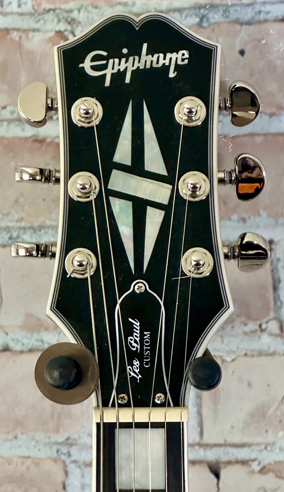 Epiphone Les Paul Custom 2022 – Silver Burst
