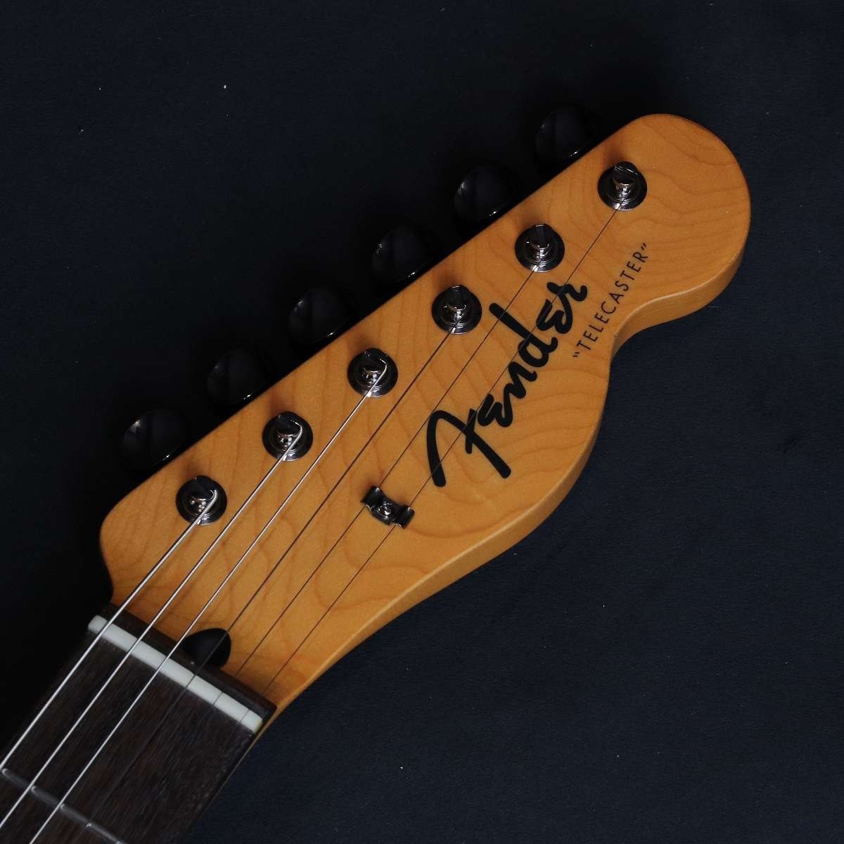 Fender / Hybrid II 2026 Collection Telecaster Satin Metallic – Matte Champagne M