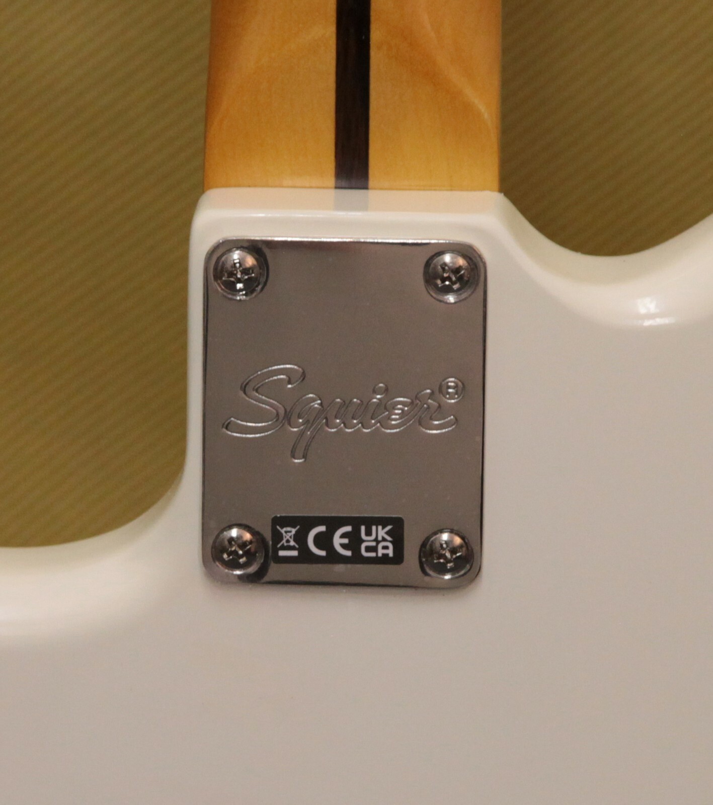 037-4083-505 Squier Classic Vibe ’60s Jazzmaster Electric Guitar Olympic White