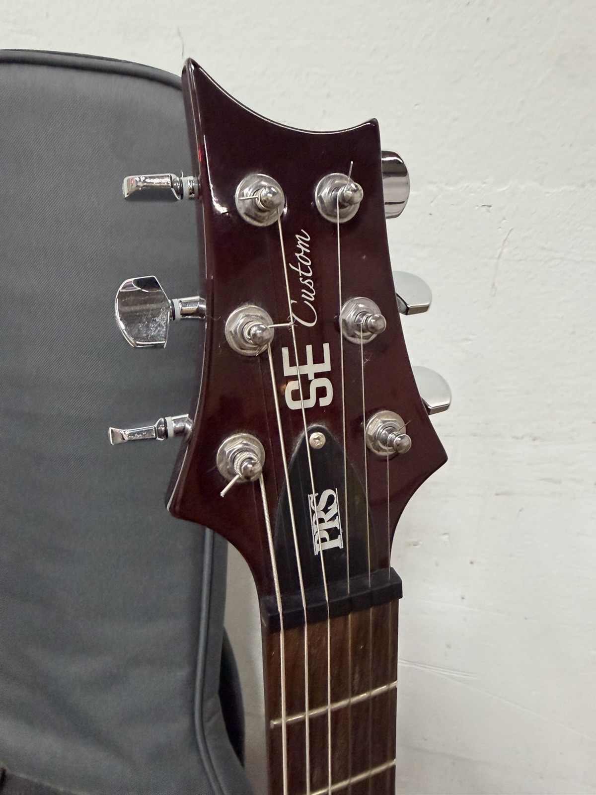 EXCELLENT PRS SE Custom Semi-Hollow Electric Guitar Vintage Sunburst Rosewood