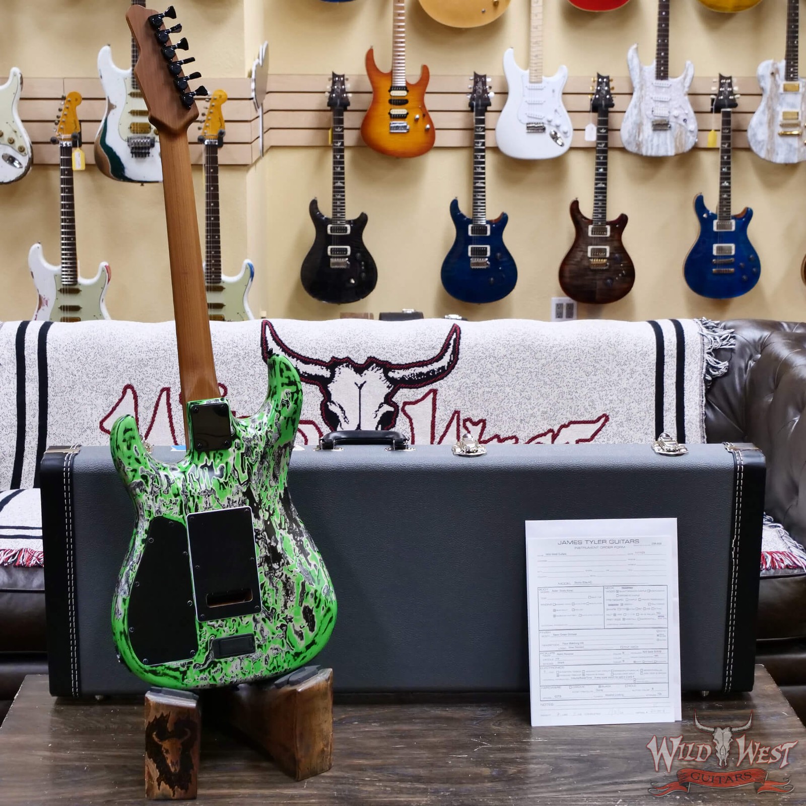 James Tyler USA Studio Elite HD HH Roasted Maple Neck Neon Green Shmear 7.45 lbs