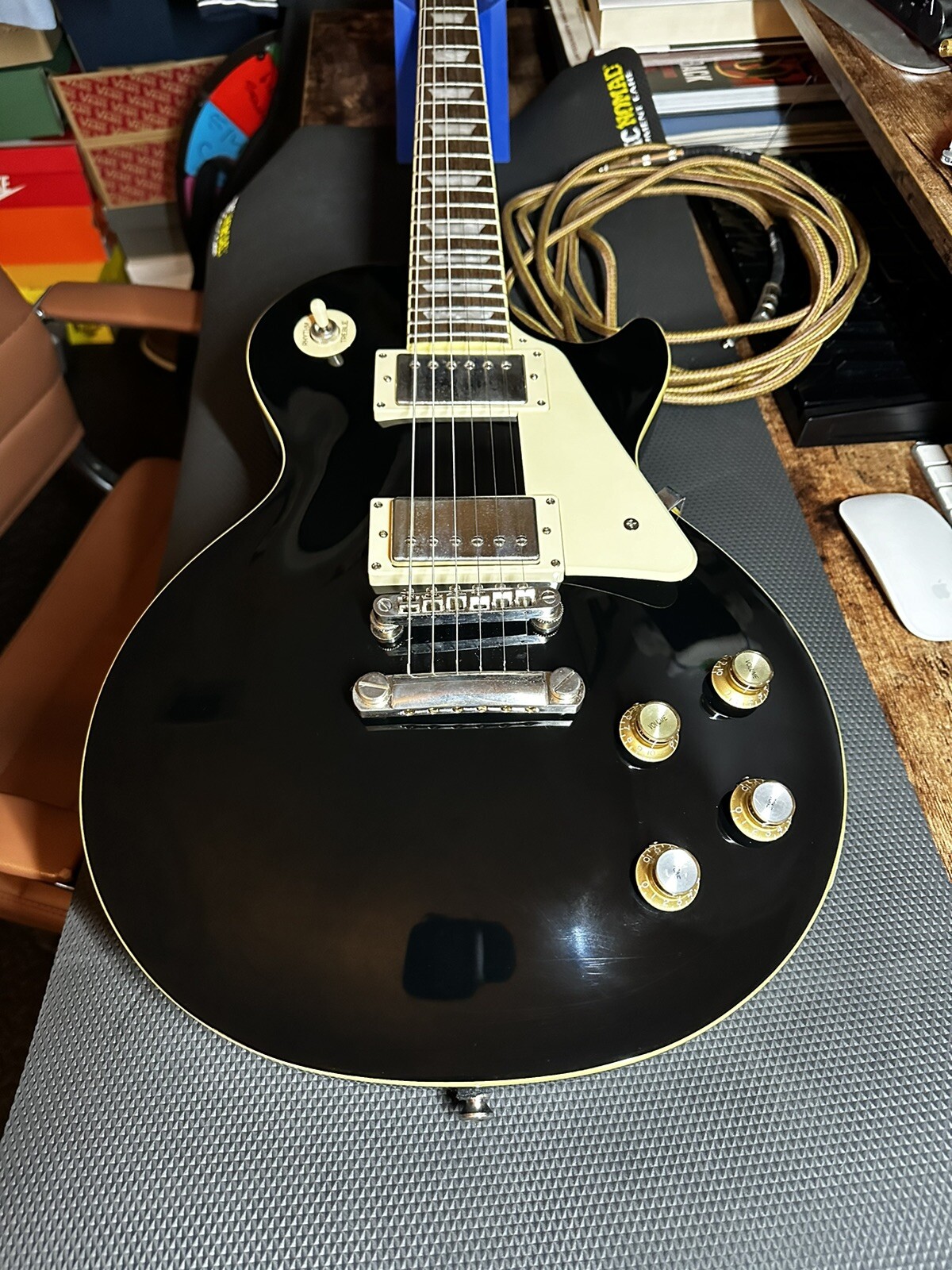 Epiphone Les Paul Standard 60’s Electric Guitar Ebony Pack