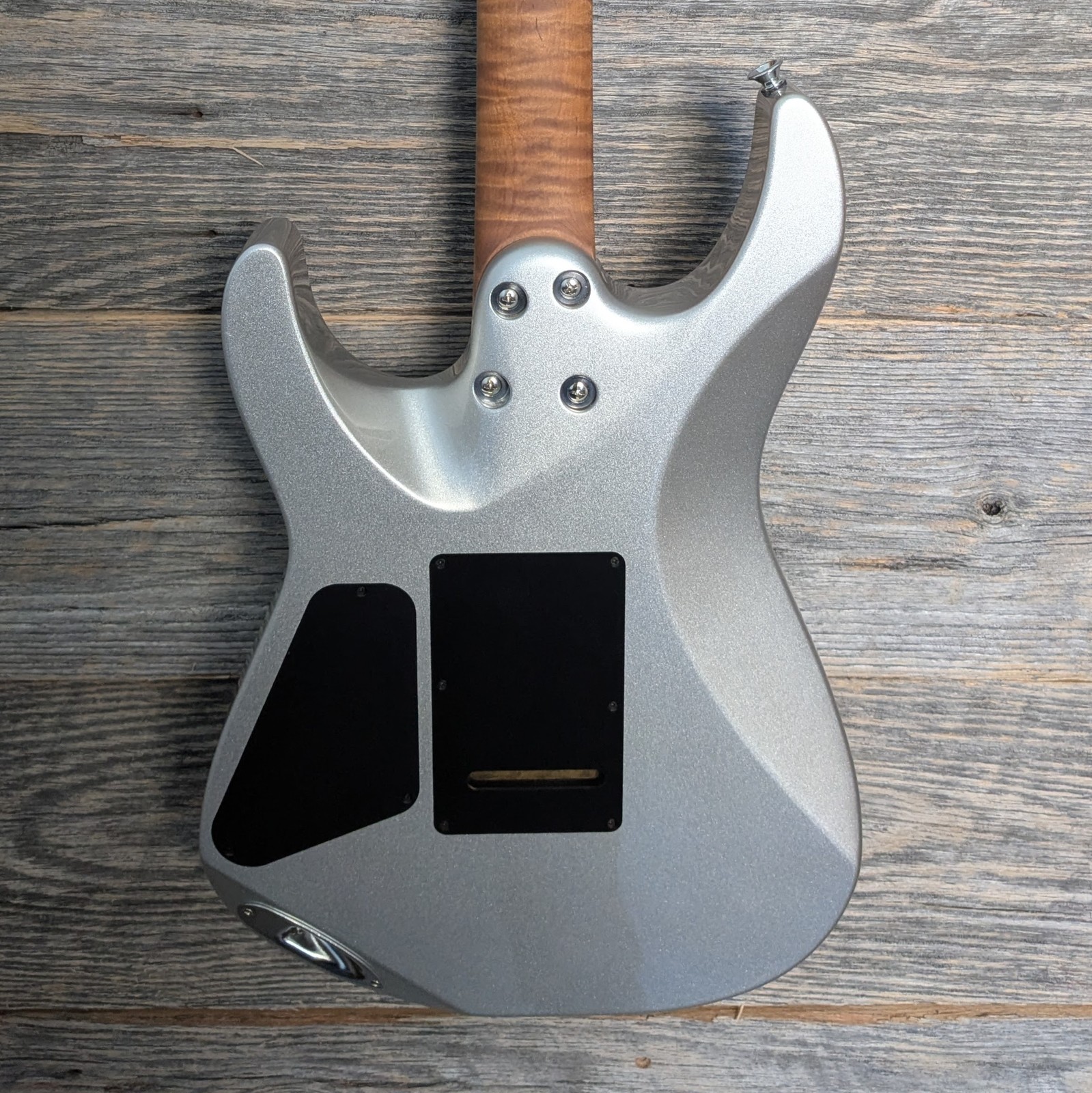 Charvel USA Select DK24 HSS Electric Guitar – Quicksilver