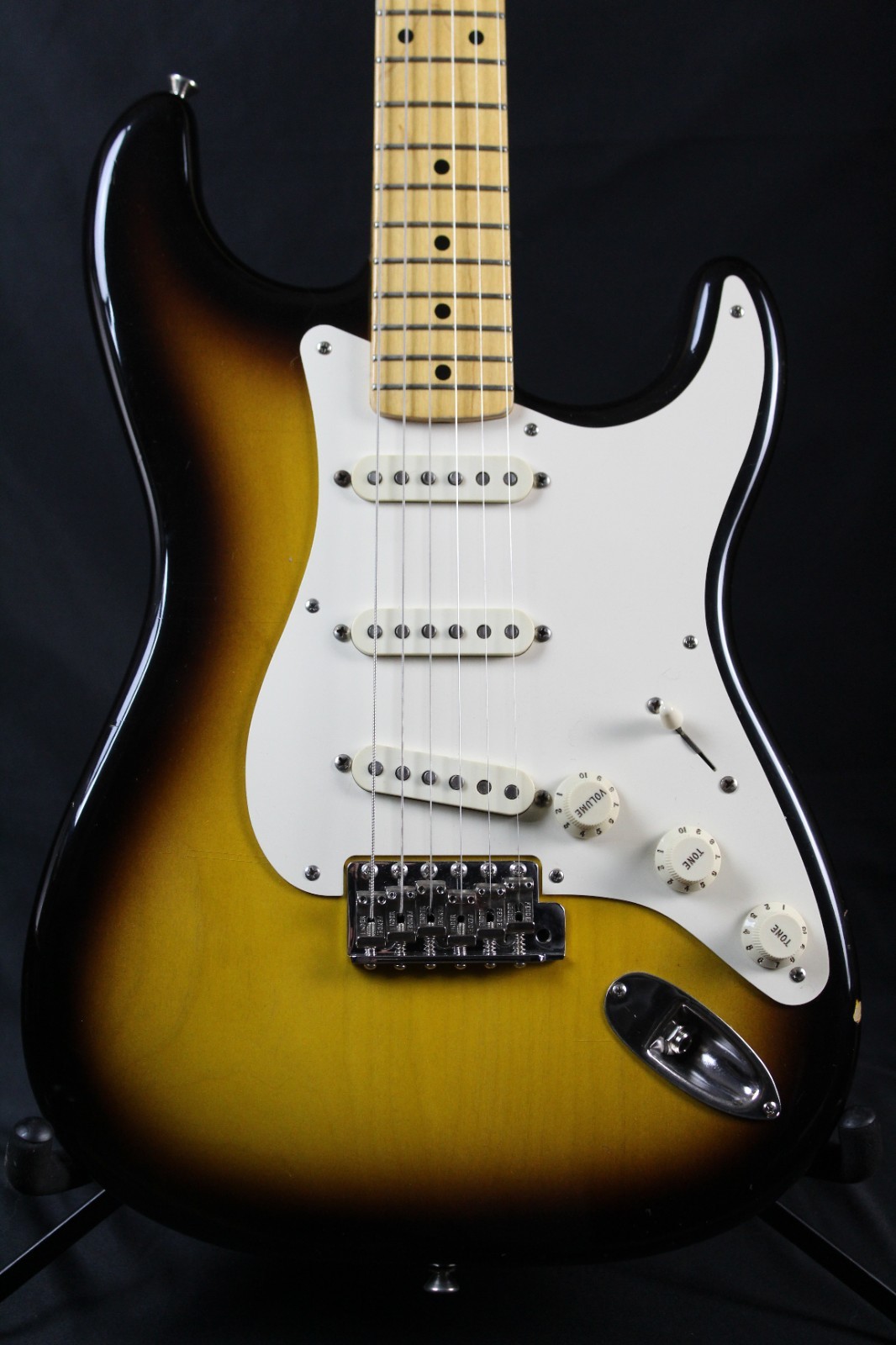 Fender Custom Shop 1956 Stratocaster Relic 2-Tone Sunburst 2002 w/OHSC & COA