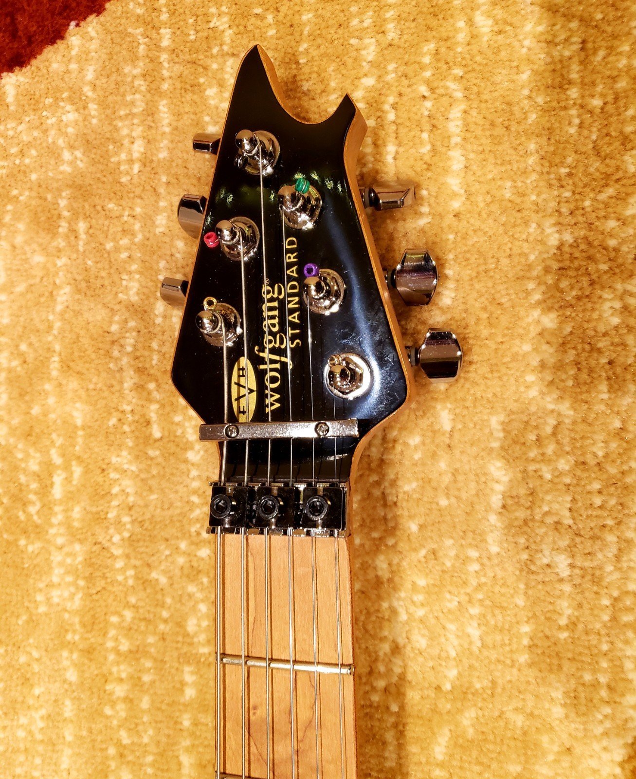 EVH Wolfgang Guitar Standard Plus Quilted Chlorine Burst Floyd Big Block 42mm.
