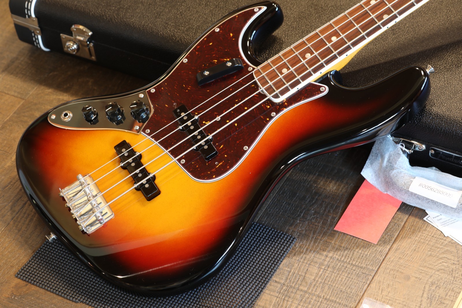 Lefty! 2022 Fender American Vintage II Precision Bass Sunburst + COA OHSC
