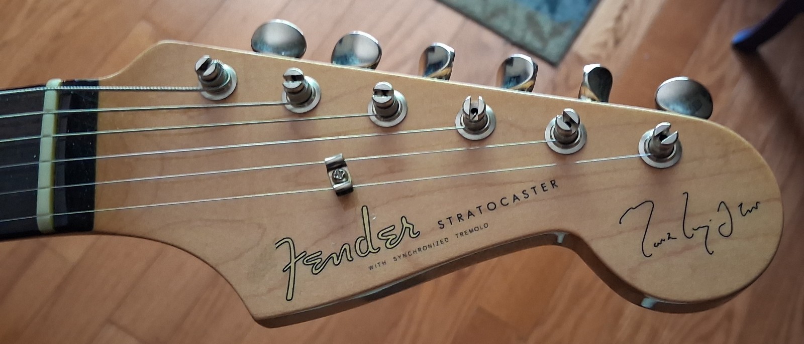 2006 Mark Knopfler Fender Stratocaster – Artist Sig. Series – Hot Rod Red – USED