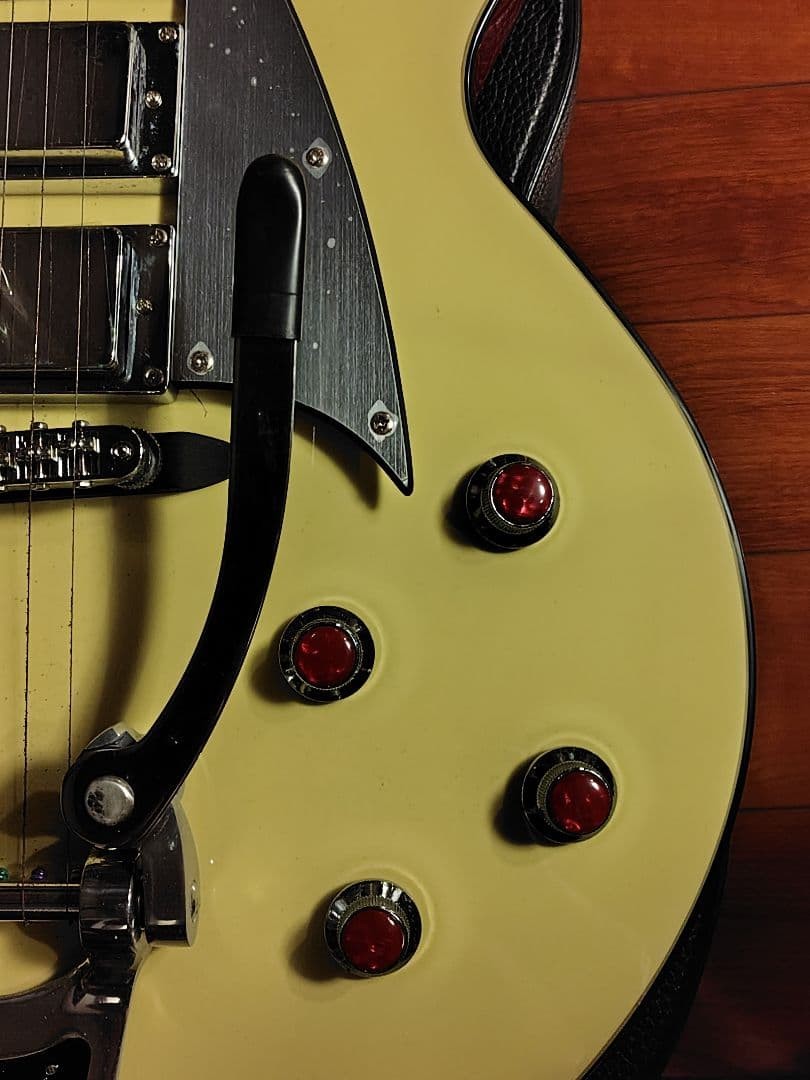 Eastwood Backlund Rockerbox