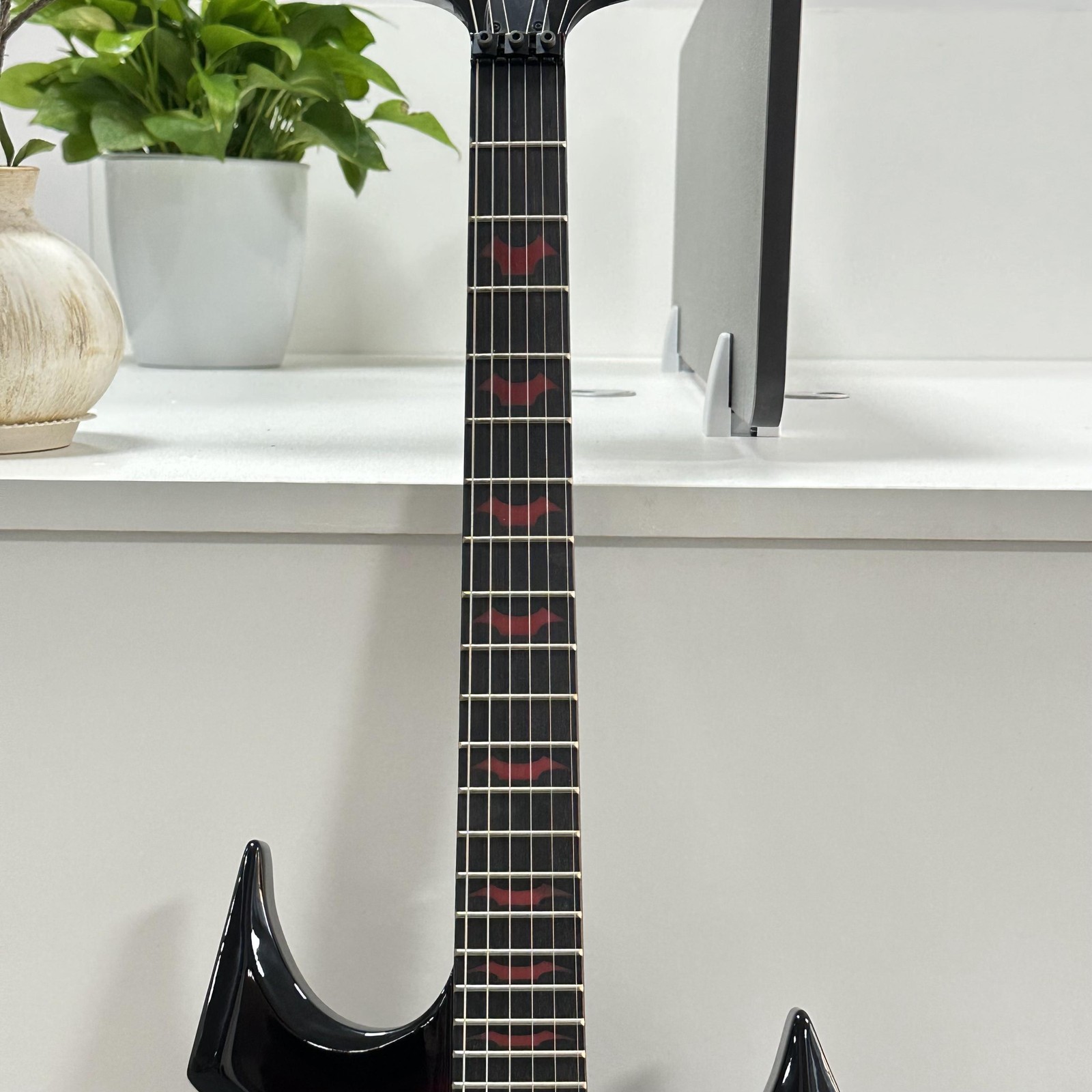 B.C Warlock “Pumpkin Boy” Black Cherry Sunburst Electric Guitar Active HH Pickup