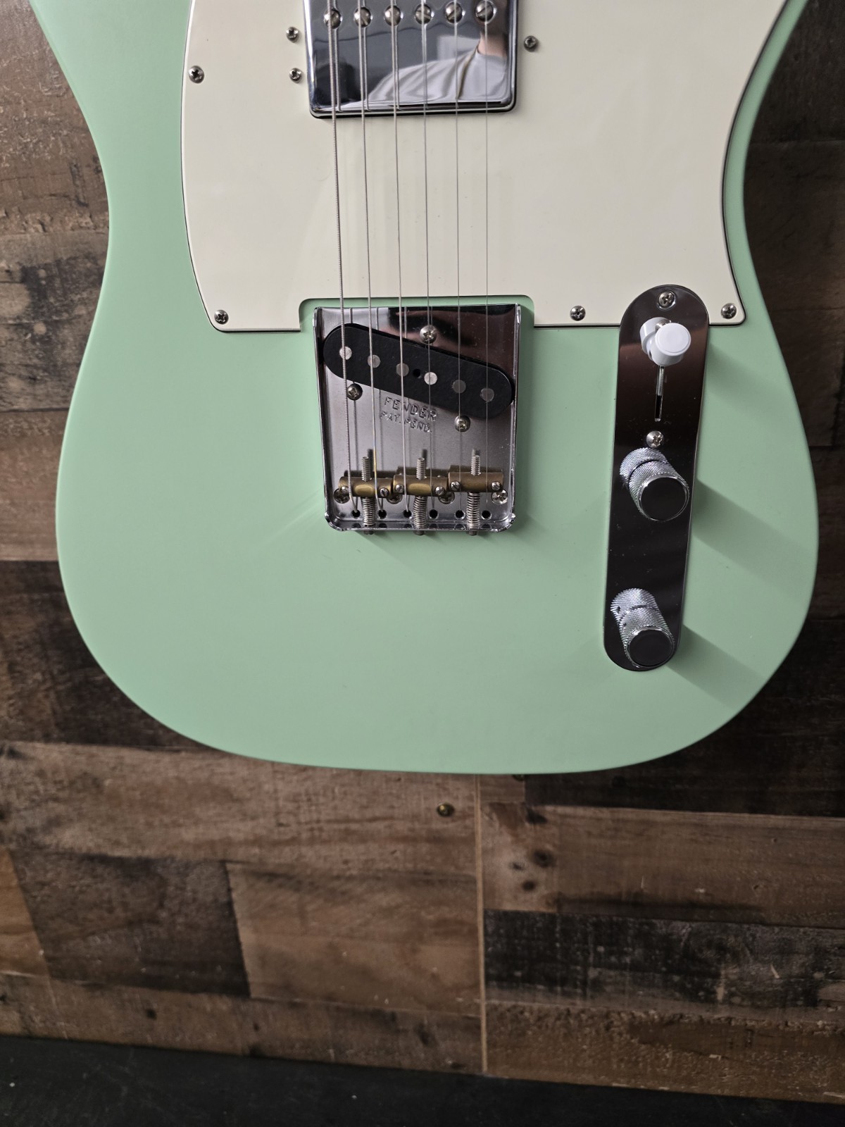 2019 Fender American Performer Telecaster HUM Satin Surf Green.