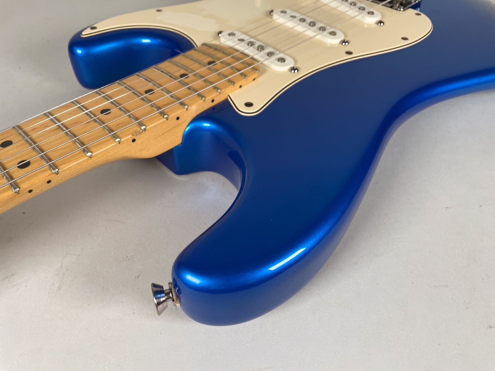 2004 Fender American Series 50th Anniversary Stratocaster Chrome Blue w/OHSC