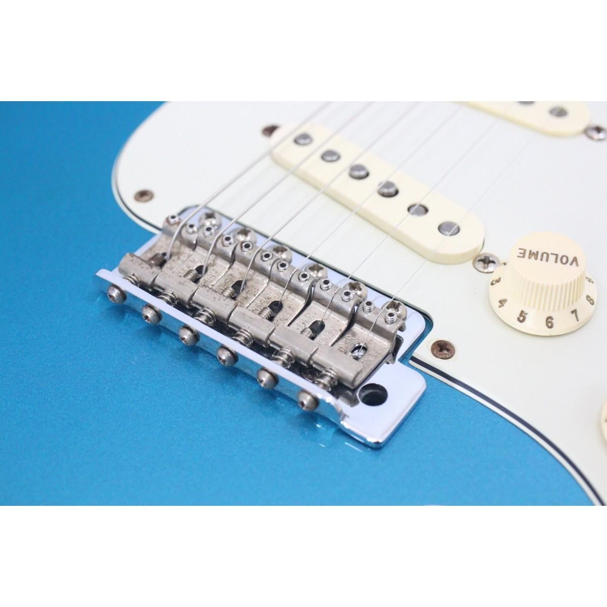 Fender 60S Stratocaster Electric Guitar #BE14692