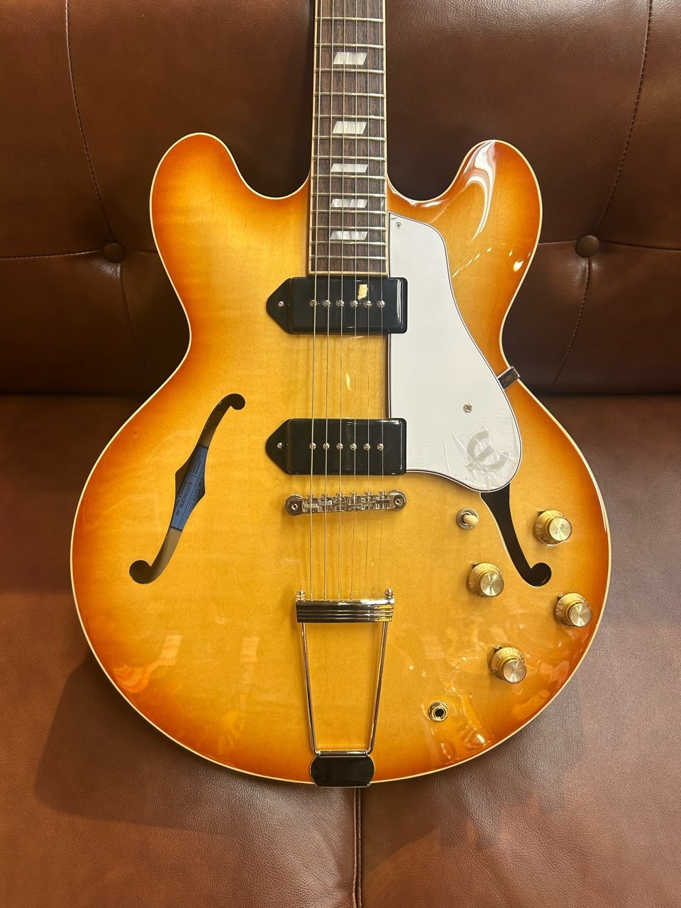 Epiphone Made in USA Collection Casino Royal Tan #222630013 2.91kg Guitar