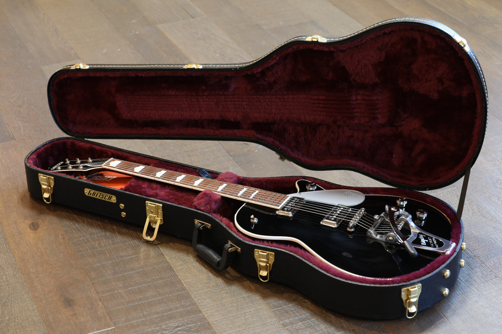 Gretsch G6128TDS-PE-BLK Player’s Edition Jet DS Black w/ Bigsby + COA OHSC