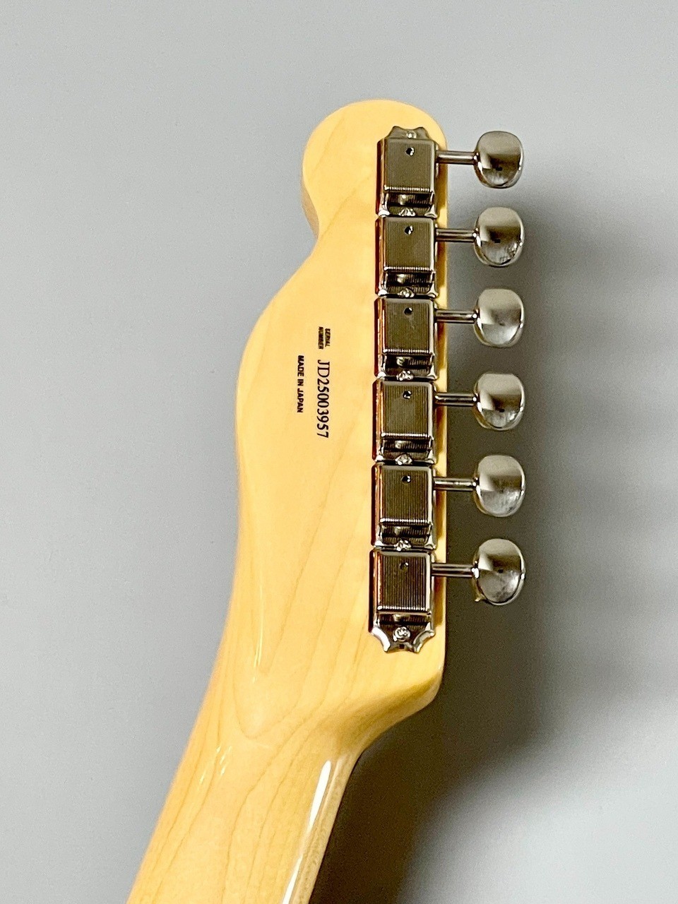 Fender FSR Traditional II 60s Telecaster White Blonde Ash Body Electric Guitar