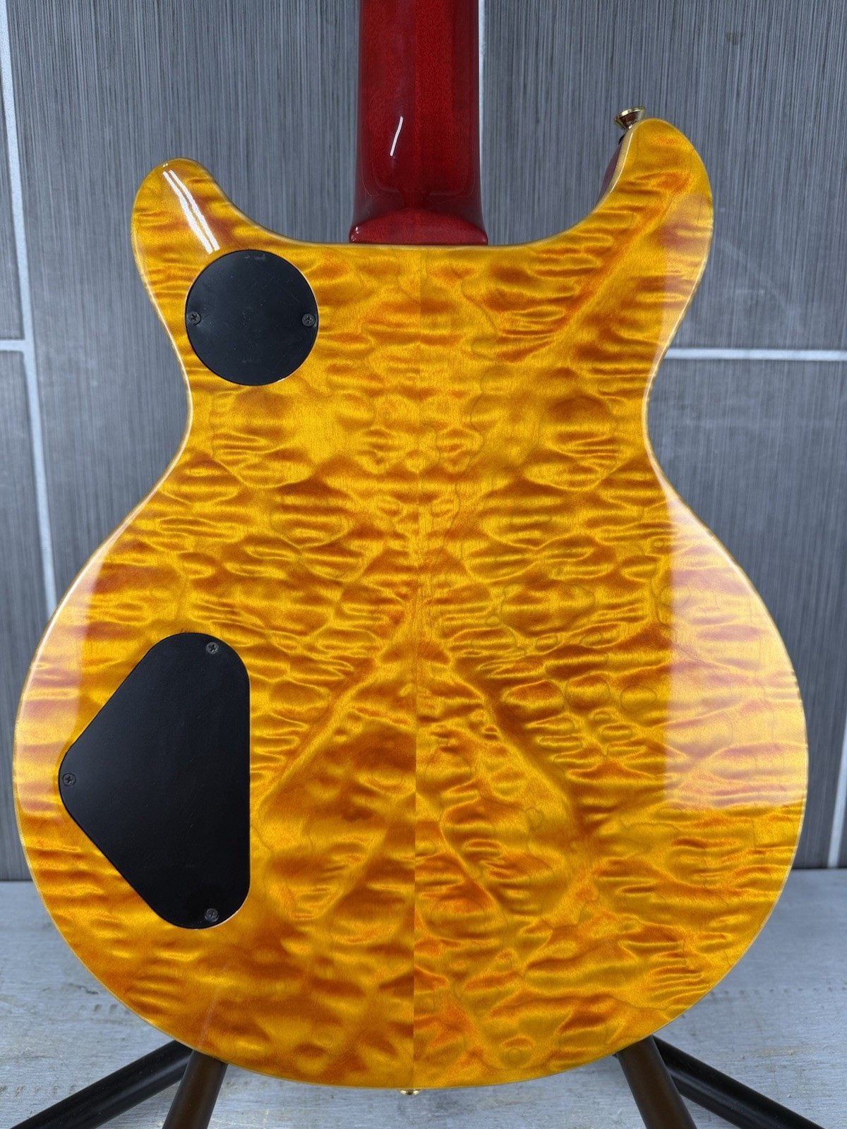 *Very Rare*Ed Roman Guitars: Jaros Bluzeman Plus Hellfire Custom W/Hard Case