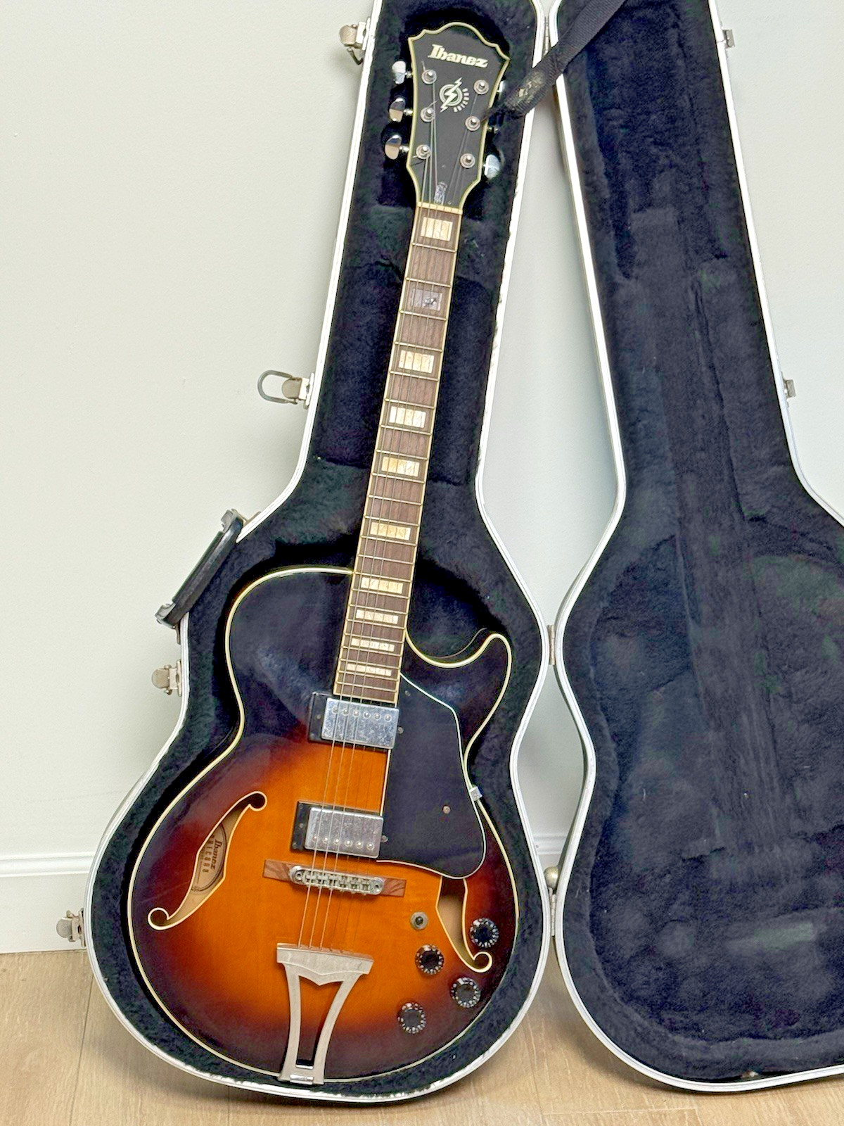 Ibanez Artcore AG75 Hollow Body Electric Guitar 2009 Jazz Box w/ Hard Case