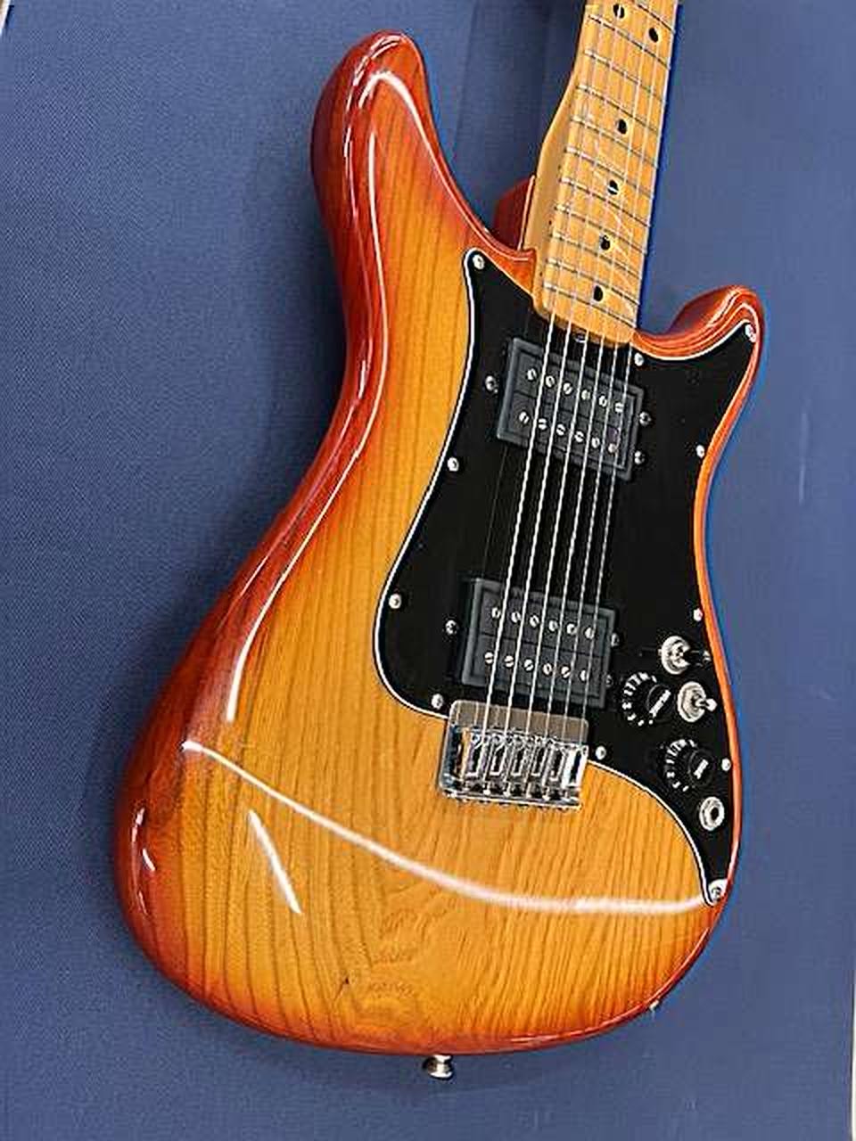 FENDER LEADⅢ Electric Guitar