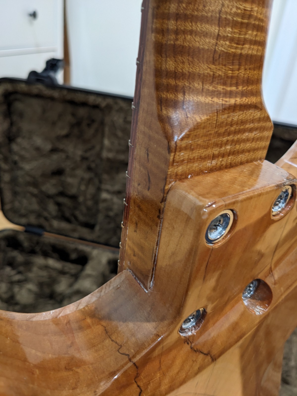 Nicholas Guitars Custom Strat – Seymour Duncan ’78 Humbuckers – Roasted Maple