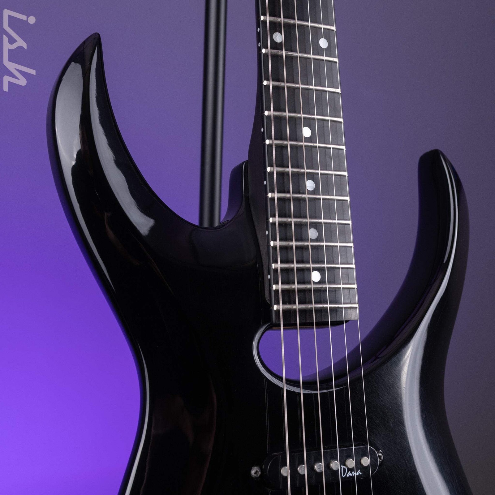 1990’s Alvarez Dana Scoop Black Floyd Modulus Graphite Neck