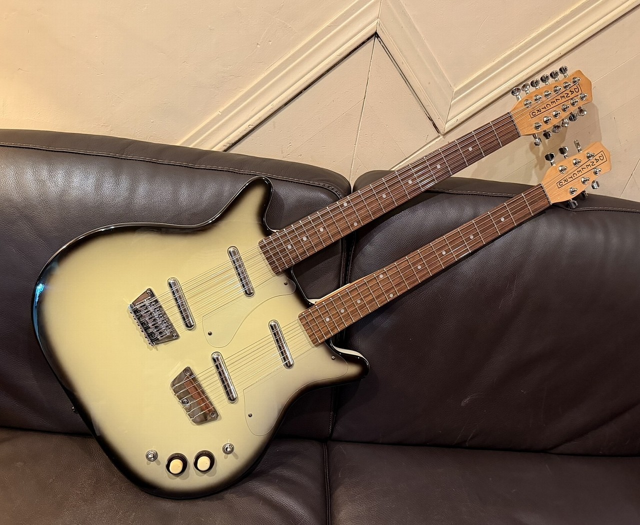 Danelectro DOUBLE NECK 6/12 (no260614)