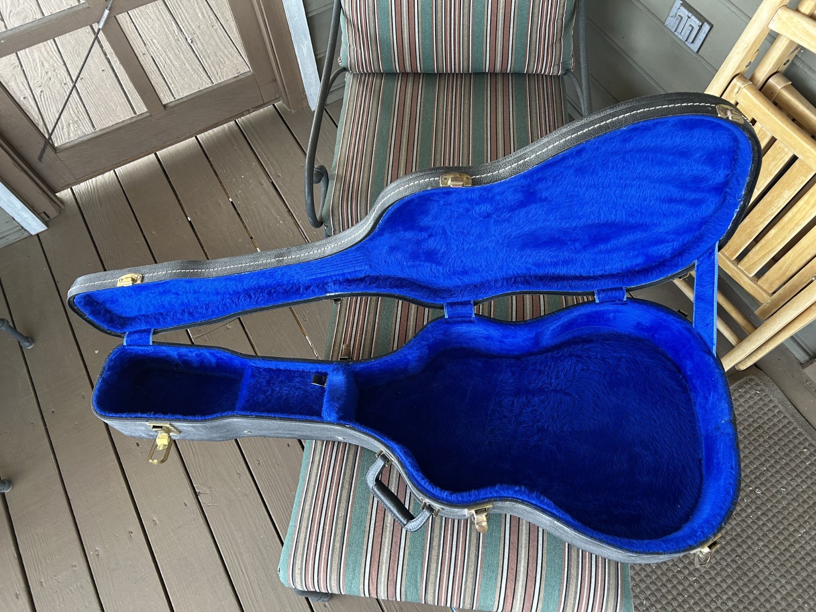 Gibson ES-175 Wine Red Hollow Body Gold Hardware Electric Guitar w/ Case