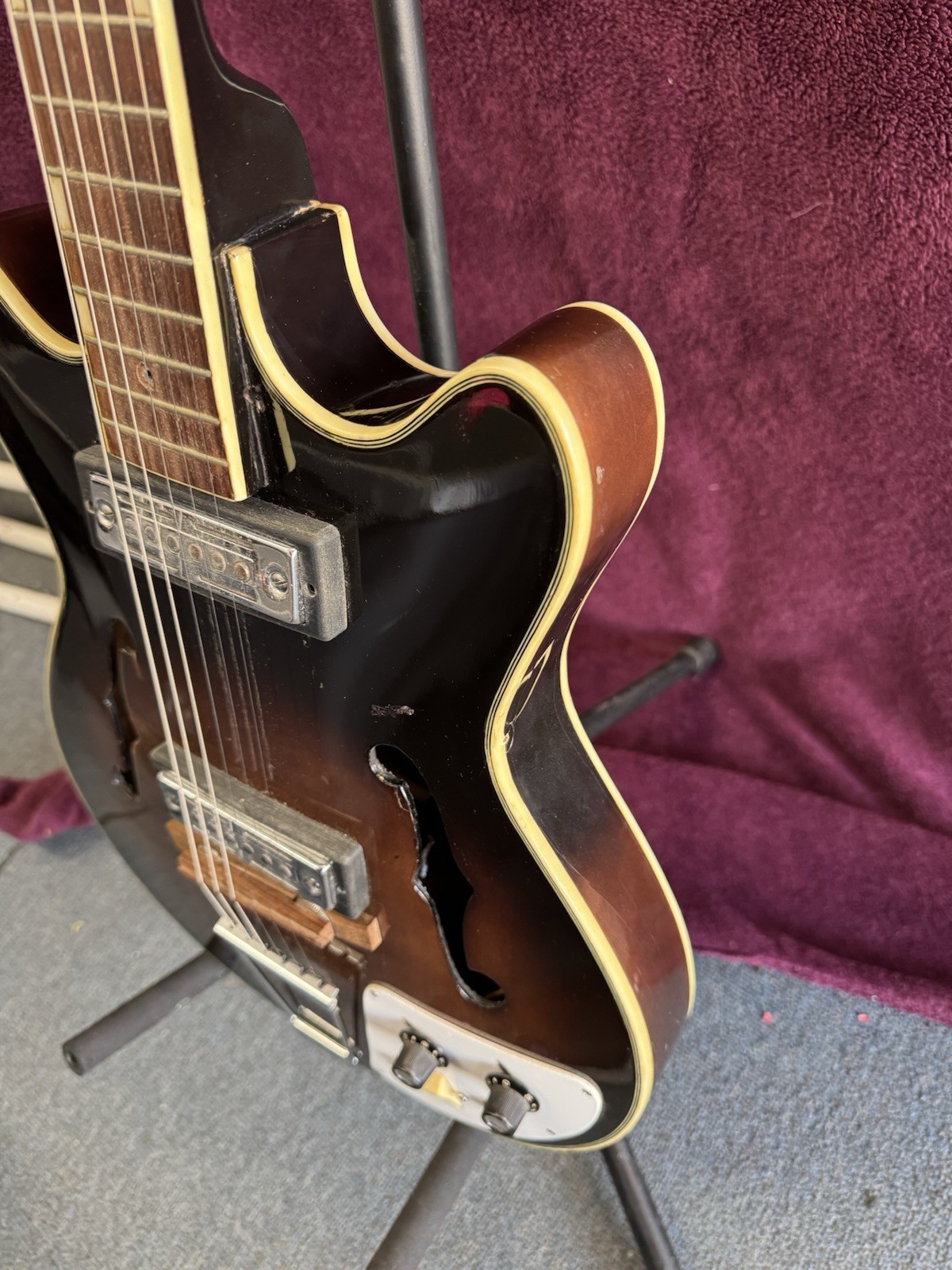 Electric Guitar TEISCO Del Rey EP-7 Model Semi Hollow Tobacco Burst Rare Color !