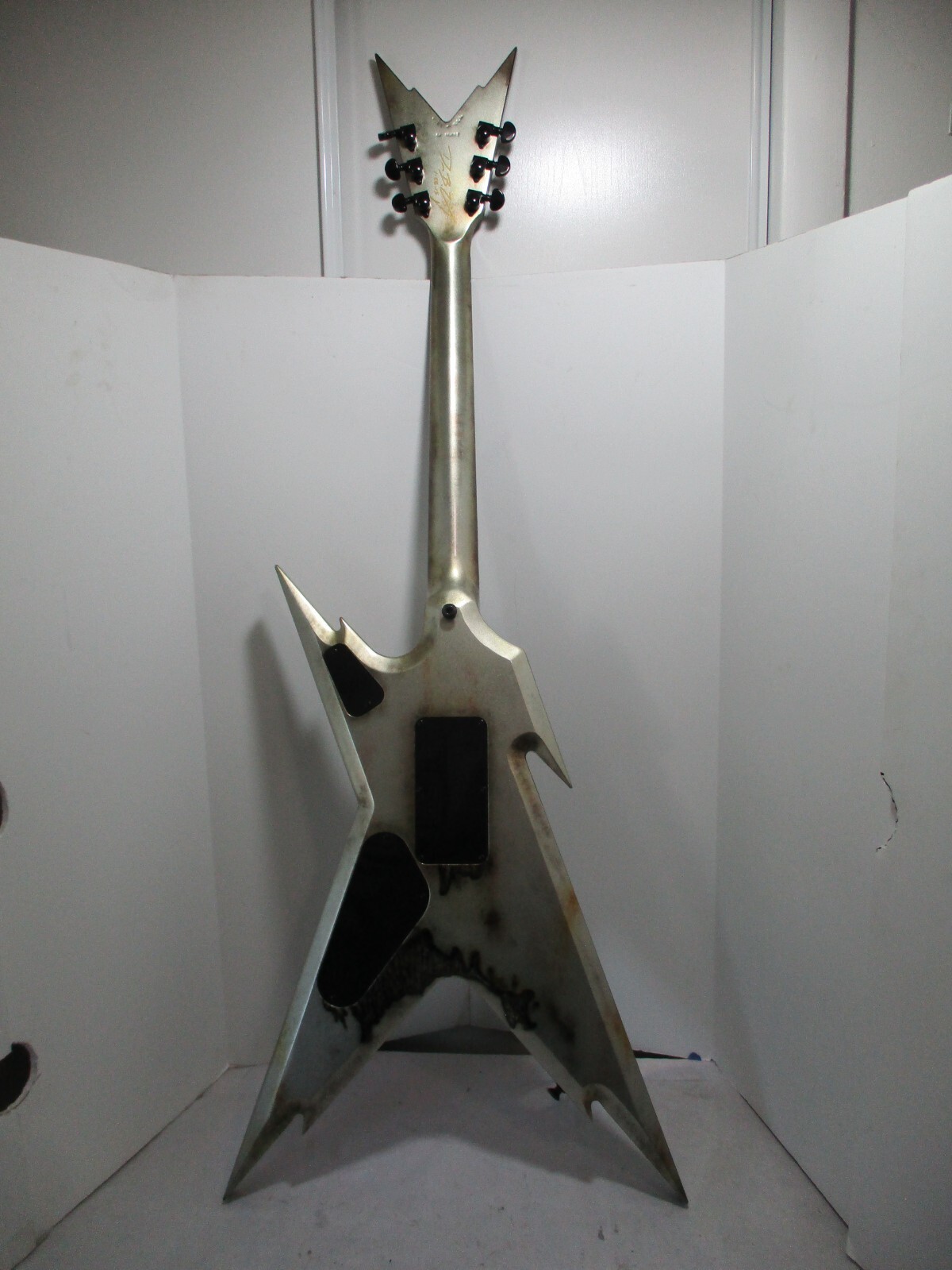Dean USA Rust Razorback guitar from Dean’s custom shop