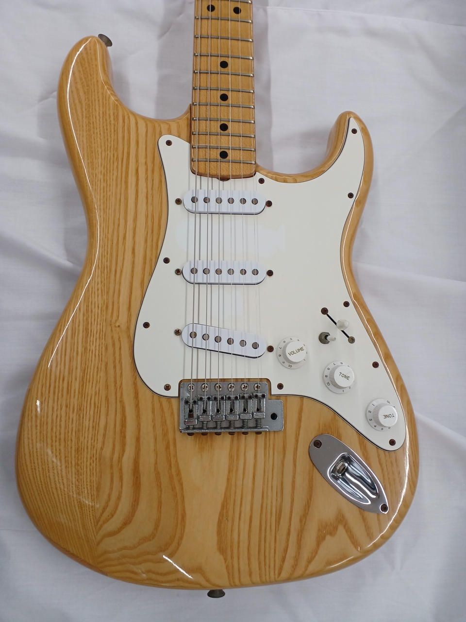 GRECO Electric Guitar SE600 Used