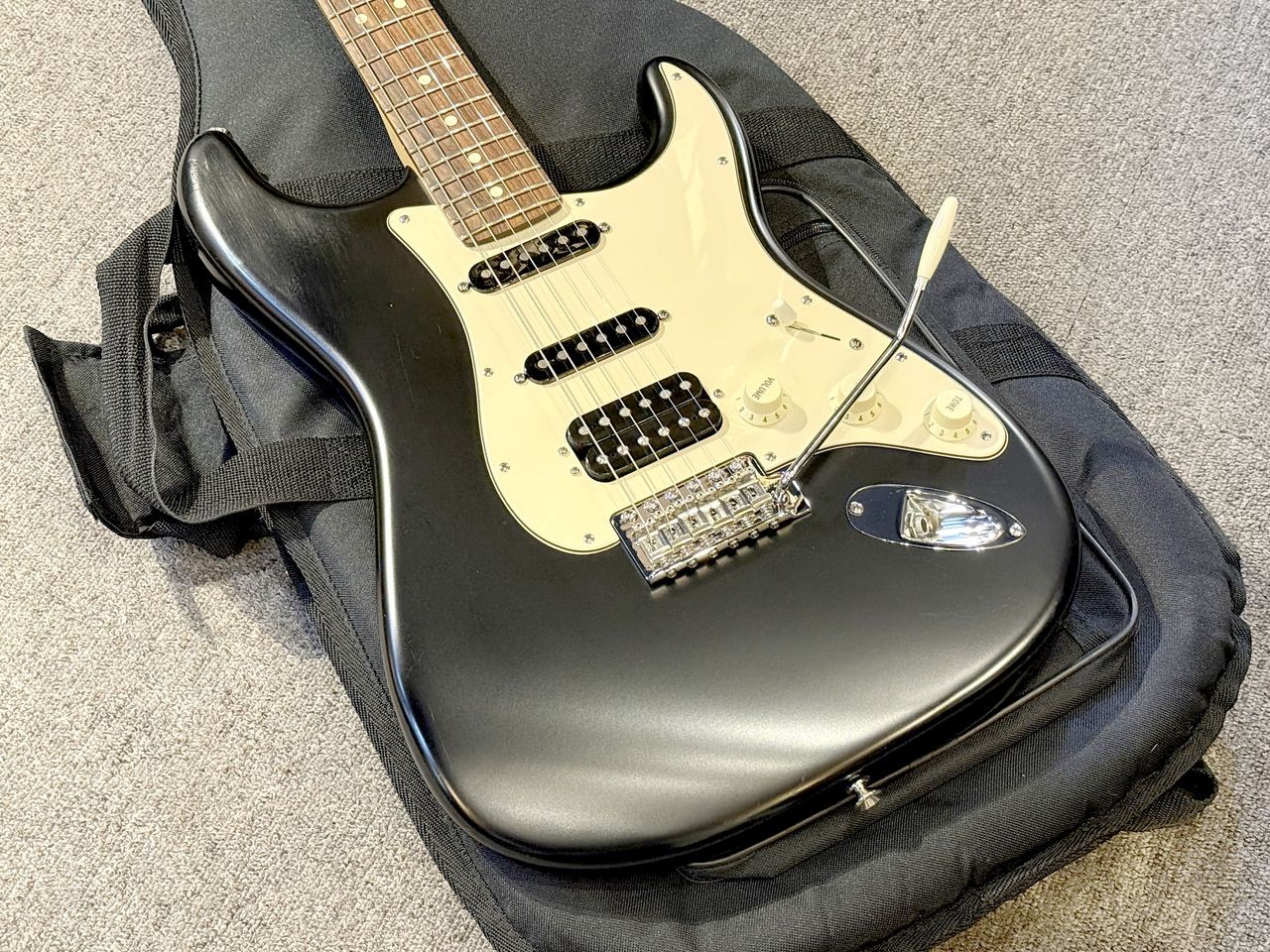 Fender Highway One Stratocaster HSS 2010 USA Alder Rosewood Used