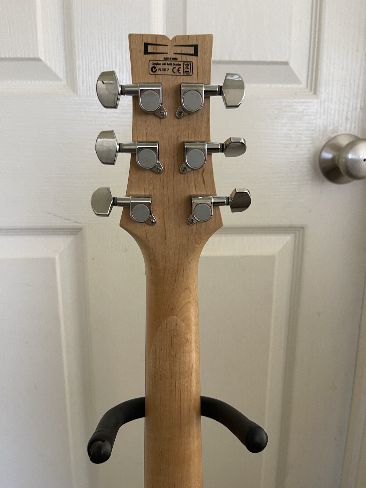 Ibanez Gio GAX70 GSF electric guitar. Dark Green Shadow Color.