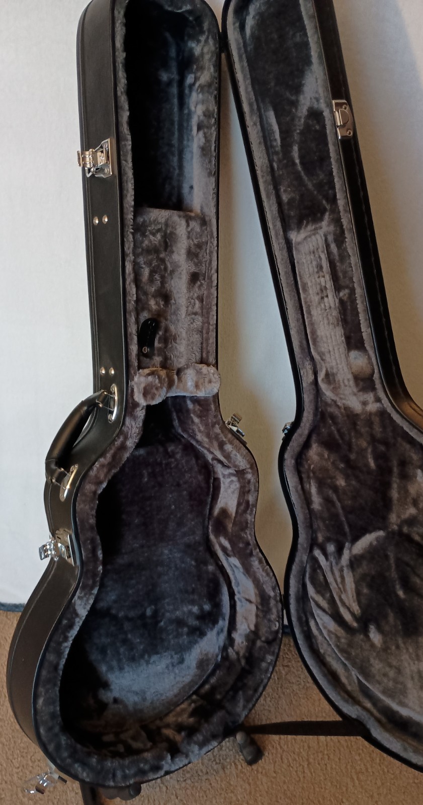 Epiphone Wildkat Royale – with Epiphone HARD CASE