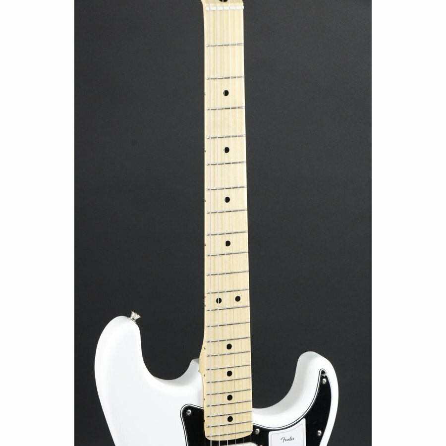 Fender Made in Japan Hybrid II Stratocaster Maple Fingerboard, Arctic White