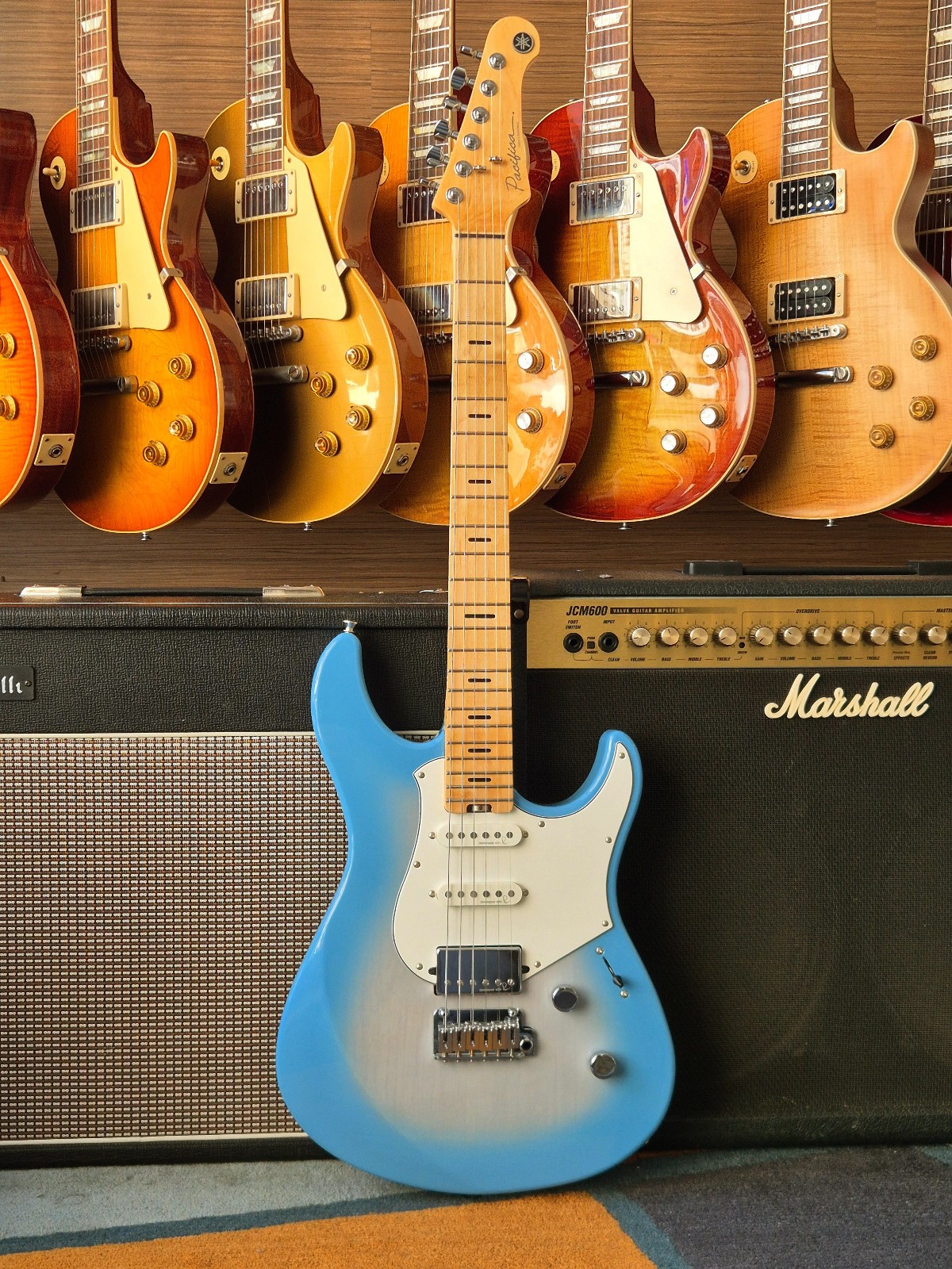 Yamaha Pacifica Professional PACP12M 2025 – Beach Blue Burst