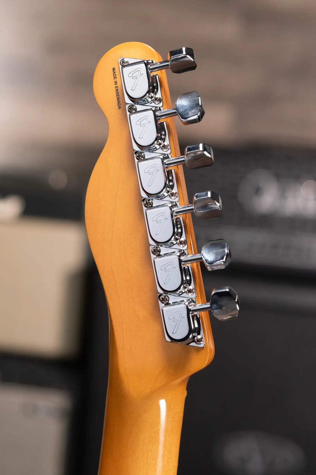 Fender Limited Edition Vintera II ’60s Telecaster Electric Guitar – Antigua with