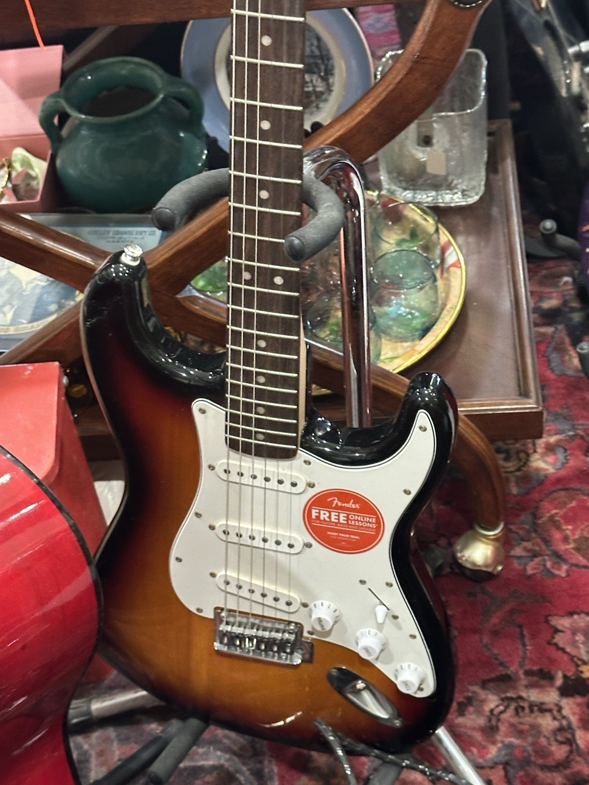 Fender Squier Stratocaster Right-Hand 6-String Brown Sunburst Pre Owned