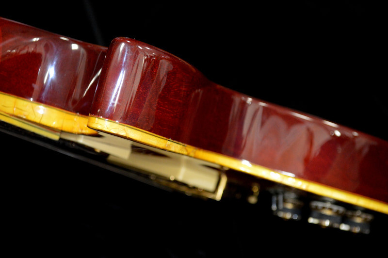 Ibanez AR300 Electric Gutiar [AUTH]